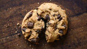Crunchy chocolate chip cookie
